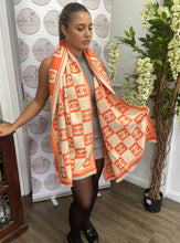Load image into Gallery viewer, Cashmere mix Reversible Cece scarf Orange/ Cream