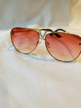 Load image into Gallery viewer, New style Pink V Sunglasses