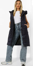 Load image into Gallery viewer, Black Long Padded Gilet